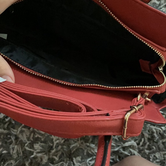 Handbag - Picture 4 of 5